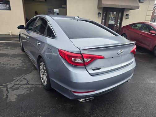 2016 Hyundai SONATA Sport
