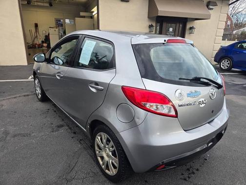 2011 Mazda Mazda2 Sport