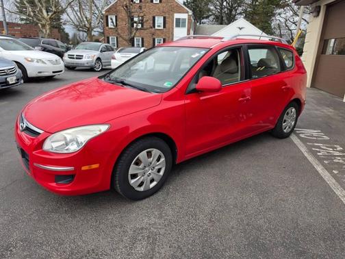 2011 Hyundai Elantra Touring GLS