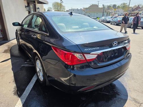 Indigo Night 2012 Hyundai SONATA GLS