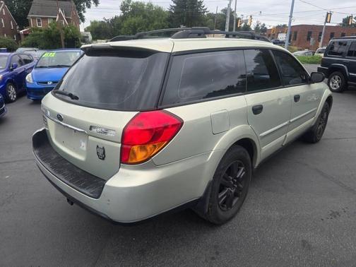 2005 Subaru Outback 2.5 i