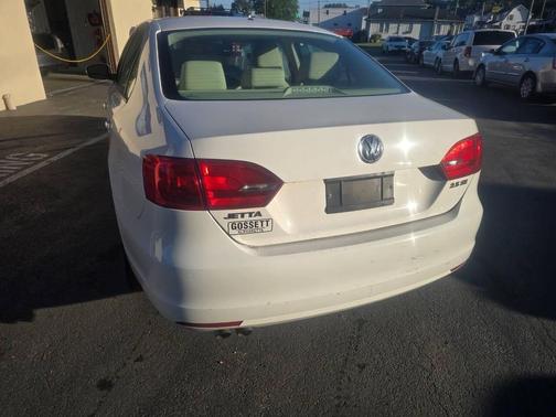 2011 Volkswagen Jetta SE