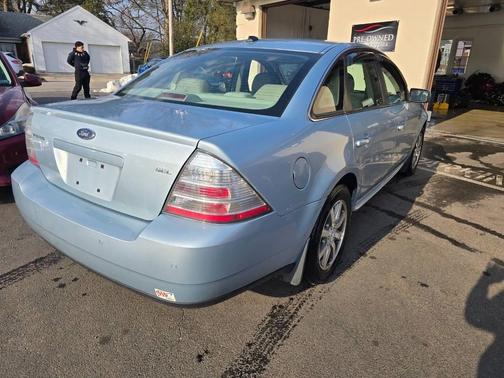 2008 Ford Taurus SEL