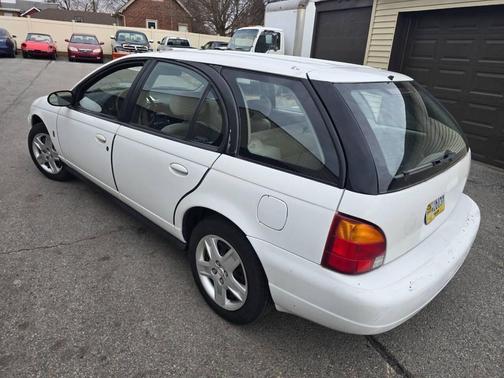 1998 Saturn SW SW2