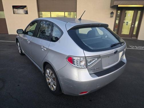 2011 Subaru Impreza 2.5 i