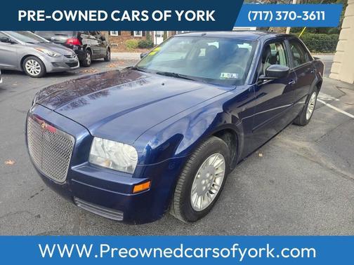 2005 Chrysler 300 Base