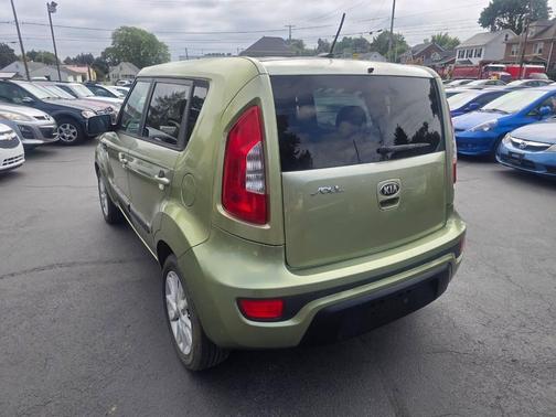 2013 Kia Soul +