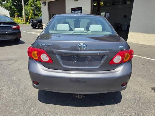 Magnetic Gray Metallic 2010 Toyota Corolla XLE