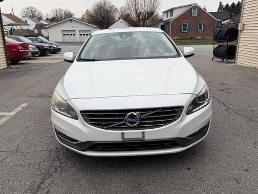 2014 Volvo S60 T5 Platinum