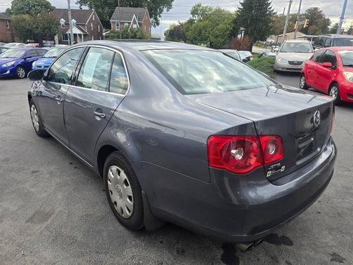 2005 Volkswagen Jetta 2.5