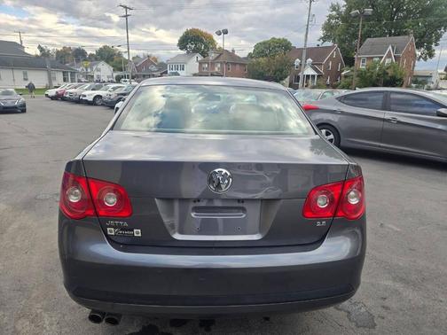 2005 Volkswagen Jetta 2.5