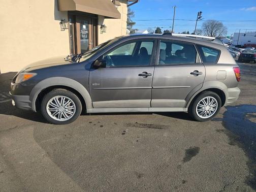 2007 Pontiac Vibe Base