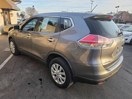 2015 Nissan Rogue SV