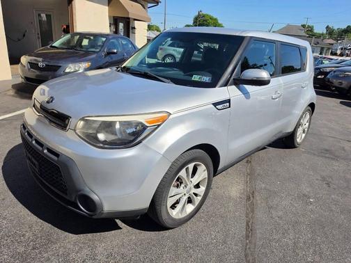 Bright Silver 2014 Kia Soul +