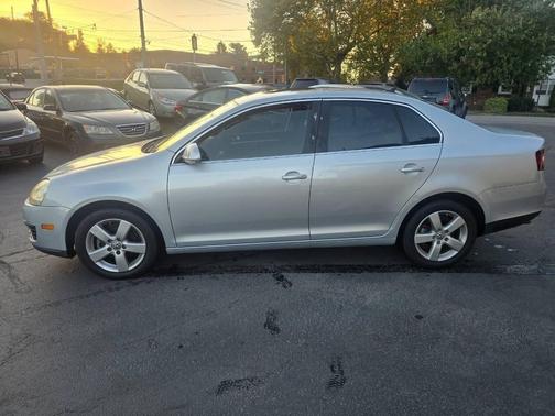 2009 Volkswagen Jetta 2.5 SE SportWagen
