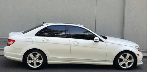 2011 Mercedes-Benz C-Class C 300 4MATIC Luxury