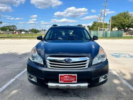 Graphite Gray Metallic 2011 Subaru Outback 3.6R Limited