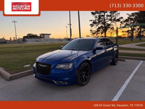 2019 Chrysler 300 S