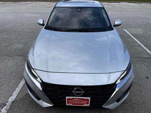 Silver 2025 Nissan Altima SV