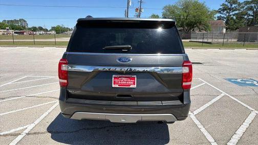 Gray 2020 Ford Expedition XLT