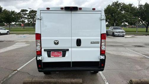 White 2025 RAM ProMaster 2500 Base