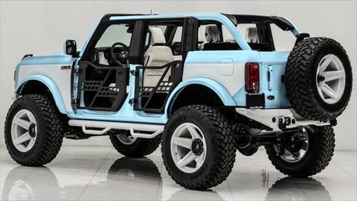 2025 Ford Bronco Retro