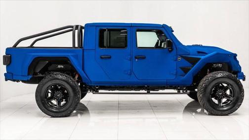 2025 Jeep Gladiator Nighthawk