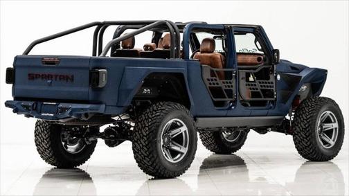 2025 Jeep Gladiator Nighthawk