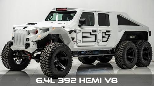 2025 Jeep Gladiator 8 Passenger