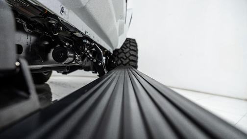 2025 Jeep Gladiator 8 Passenger