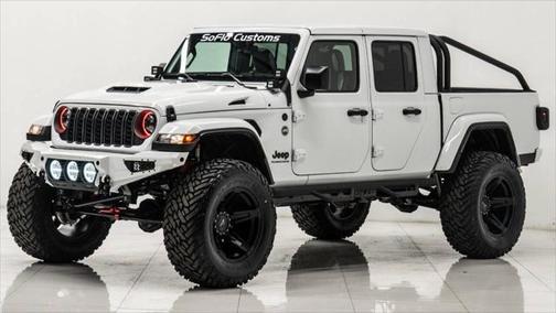 2025 Jeep Gladiator Nighthawk