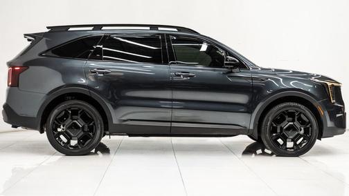 2025 Kia Sorento SX