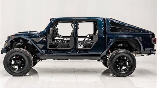 2025 Jeep Gladiator Nighthawk