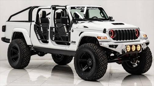 2025 Jeep Gladiator Sport