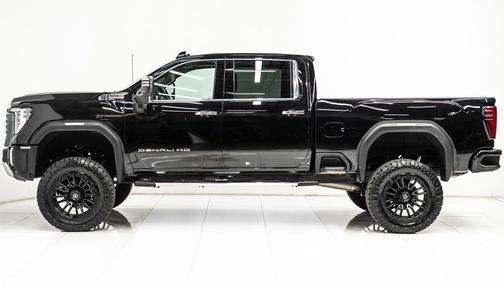 2024 GMC Sierra 2500 Denali