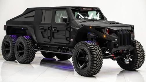 2025 Jeep Gladiator 8 Passenger