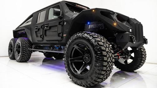 2025 Jeep Gladiator 8 Passenger