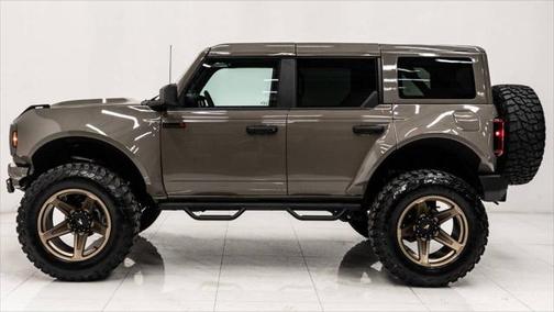 2025 Ford Bronco Base 4x4 4dr SUV