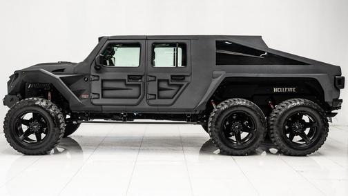 2025 Jeep Gladiator 8 Passenger