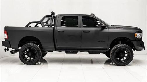 2020 RAM 2500 Big Horn Crew Cab 4X4 6'4' Box
