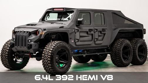 2025 Jeep Gladiator 8 PASSENGER