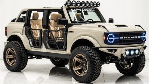2025 Ford Bronco Base 4x4 4dr SUV