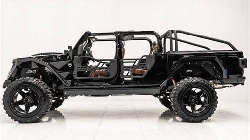 2025 Jeep Gladiator Nighthawk