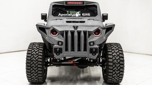 2025 Jeep Gladiator 8 Passenger