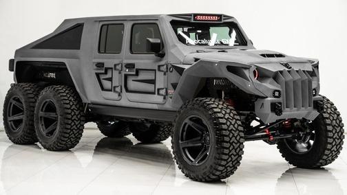 2025 Jeep Gladiator 8 Passenger