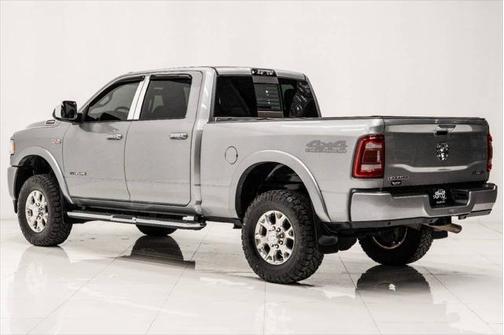 2019 RAM 2500 Laramie Crew Cab 4x4 6'4' Box