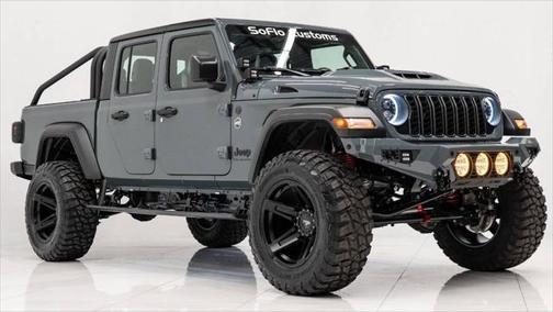 2025 Jeep Gladiator Sport