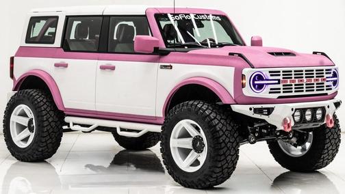 2025 Ford Bronco RETRO