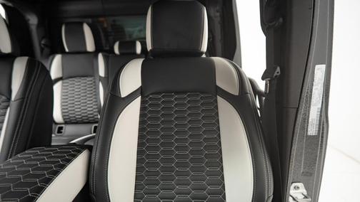 2026 Jeep Gladiator 5 PASSENGER