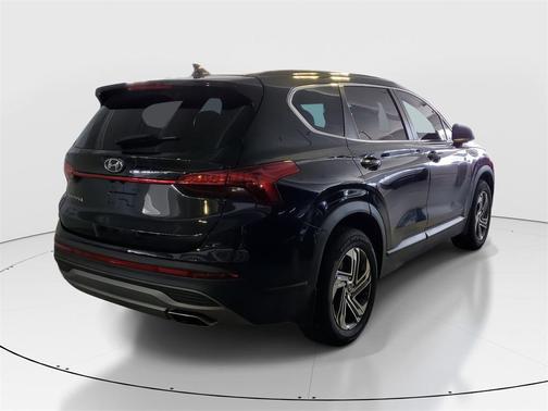 2022 Hyundai SANTA FE SE